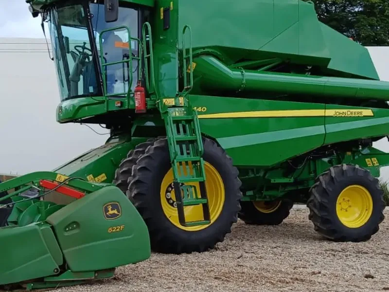 Colheitadeira John Deere S440